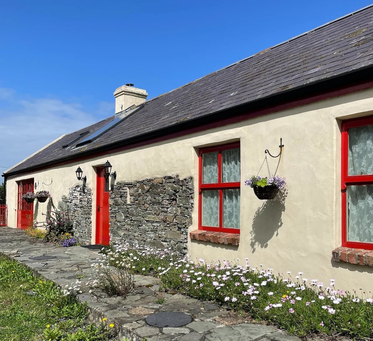 Ringcladdy Cottage near Castle Ward